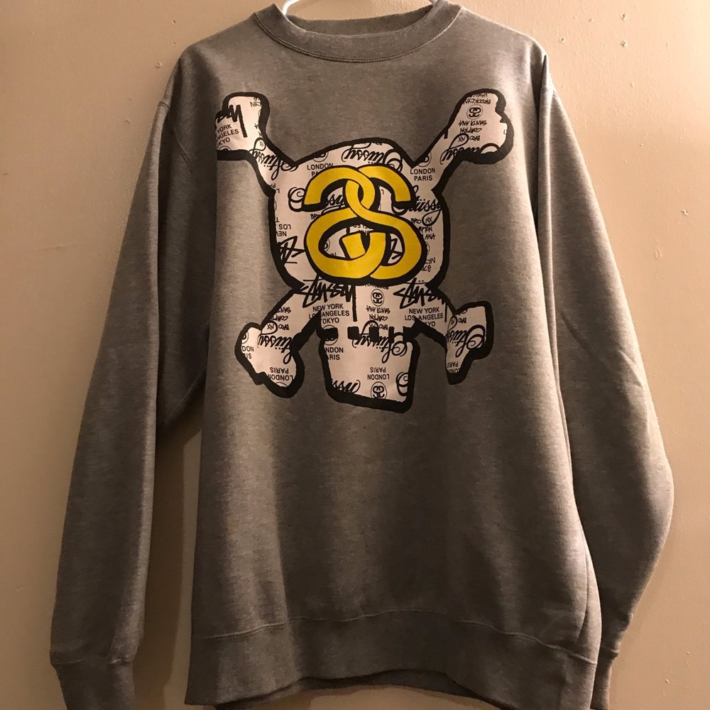 STUSSY heather grey crew neck sweatshirt
